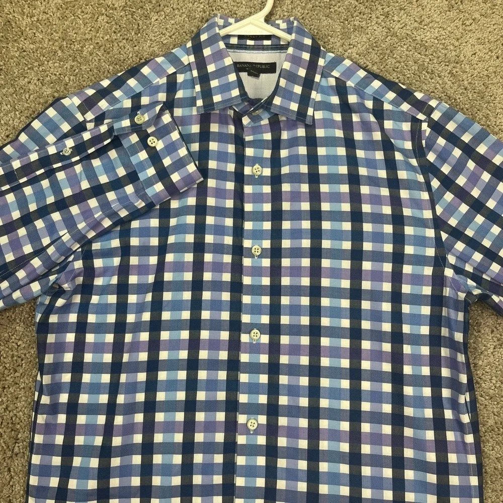 Banana Republic Blue White Check Plaid Dress Shirt Men Medium Grant Fit Non-Iron